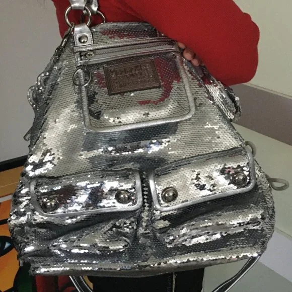 LIMITED EDITION Coach Poppy Sequin Bright Silver Disco Ball Bag XL size - Picture 6 of 12